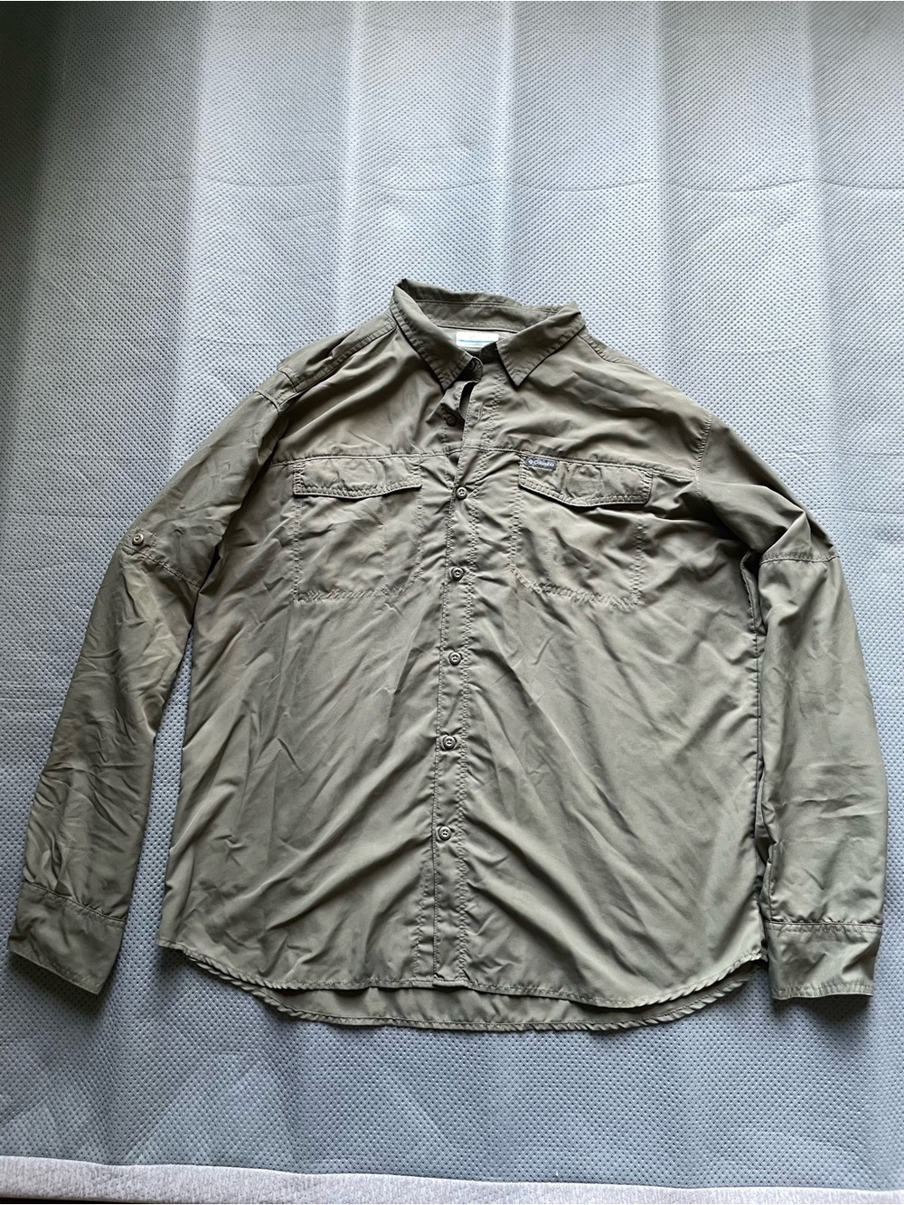 2 Men's Columbia Button-Up Shirts in Olive Green and checkered